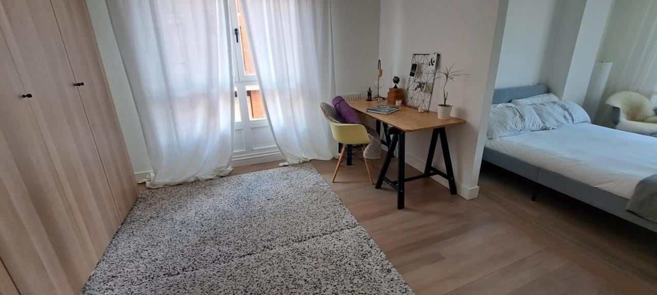 Apartamento Con Suite, Zona De Trabajo Y Yoga Wifi Y Garaje Castro Urdiales Esterno foto