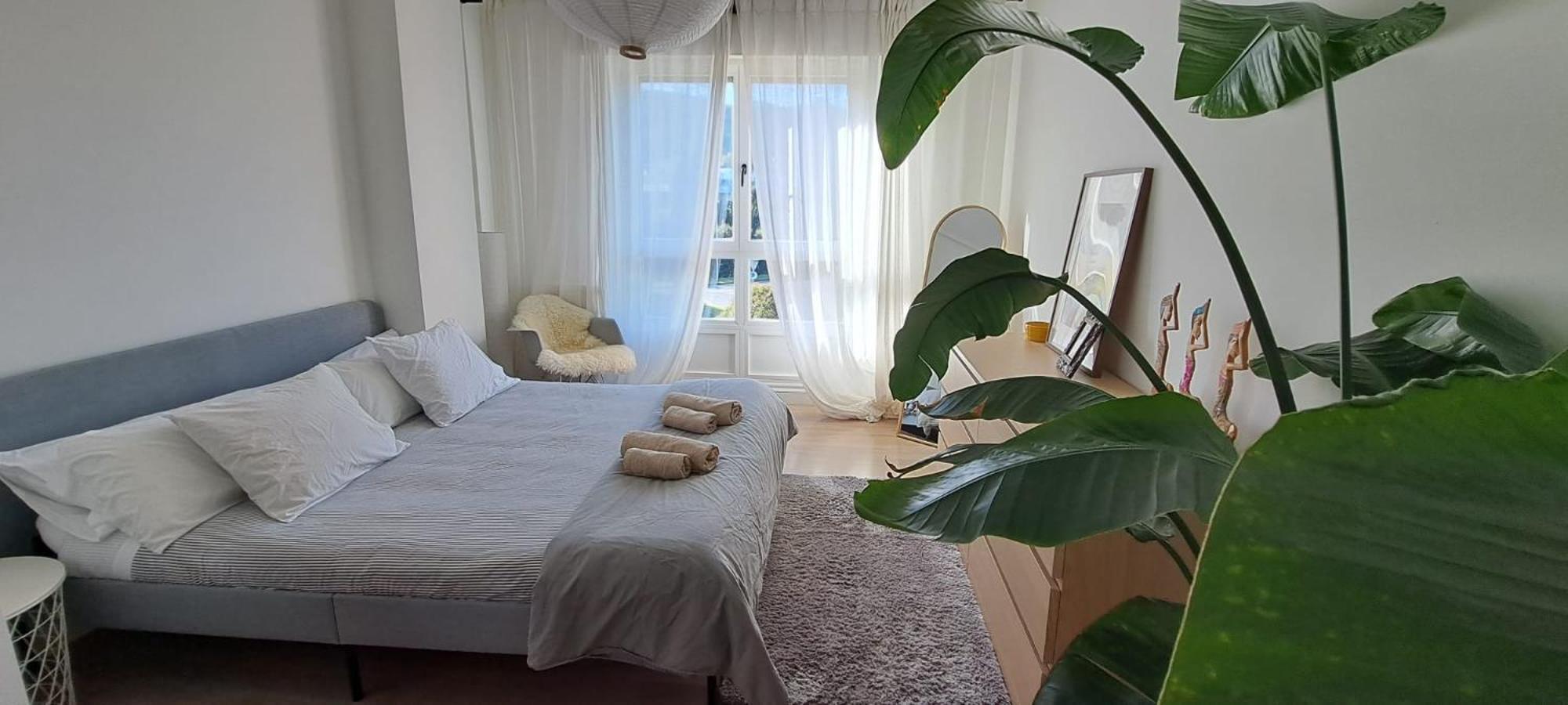 Apartamento Con Suite, Zona De Trabajo Y Yoga Wifi Y Garaje Castro Urdiales Esterno foto