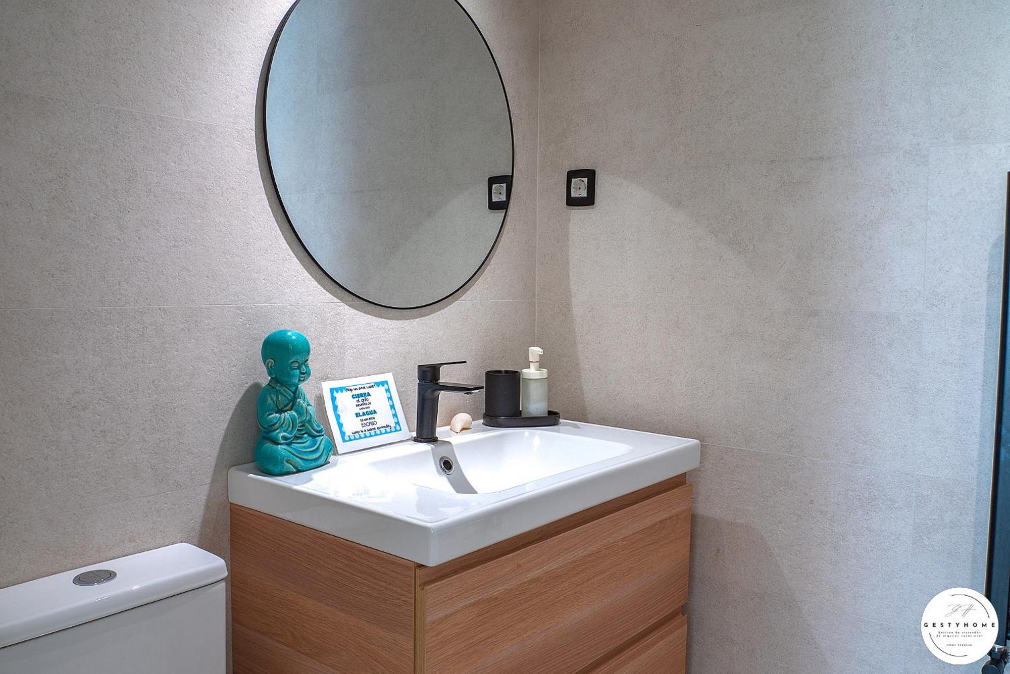 Apartamento Con Suite, Zona De Trabajo Y Yoga Wifi Y Garaje Castro Urdiales Esterno foto
